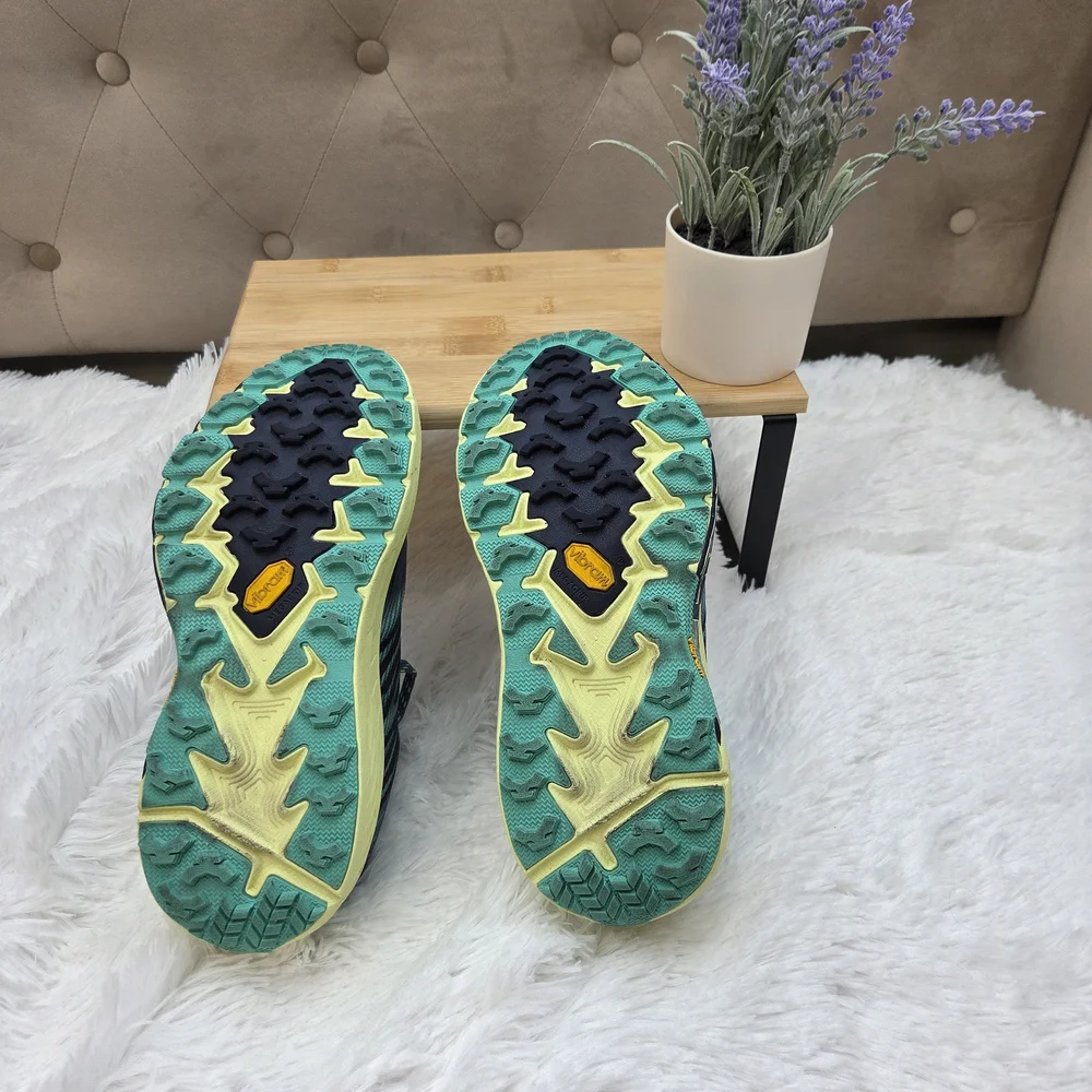 HOKA Speedgoat 4 Wide Trail Shoes‎ Women’s 8D Vibram